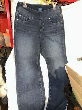 JAG Peri Mid Rise Straight Leg Pull-On Jeans Size 10P